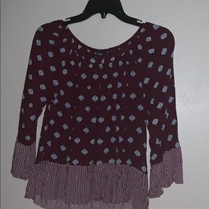 Off the shoulder printed shirt